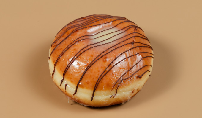 Donut-Ağ bişmiş krem ilə